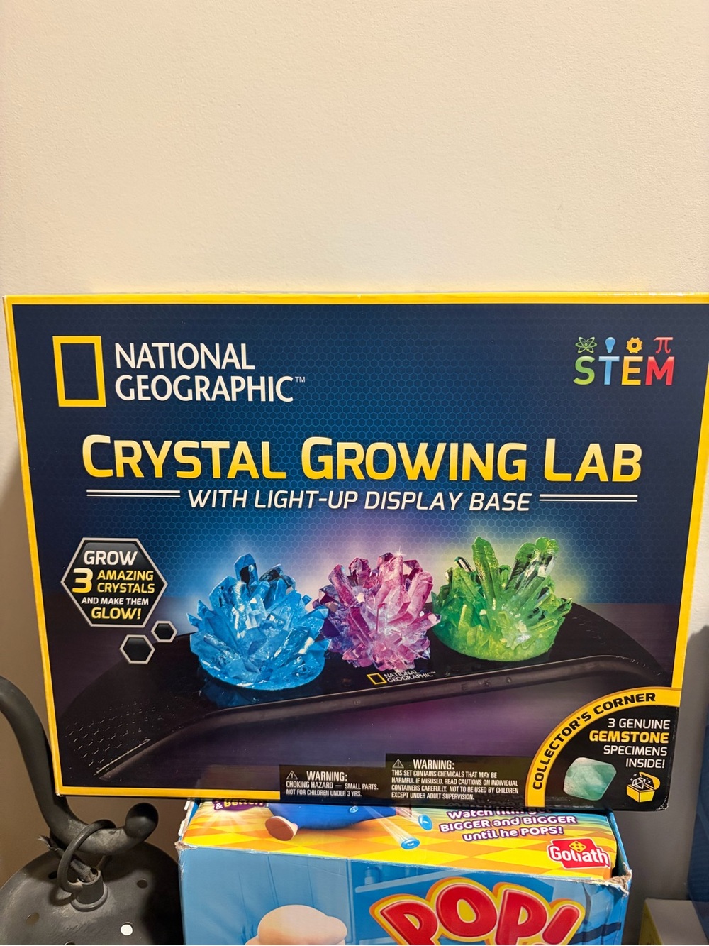 National Geographic Crystal Growing Lab - Blue, Pink, Green Light-Up Kit